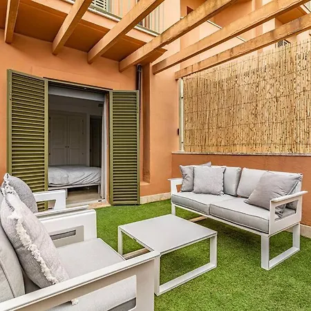 Stunning Tropical Oasis 3br, Pool And Water Views Apartment