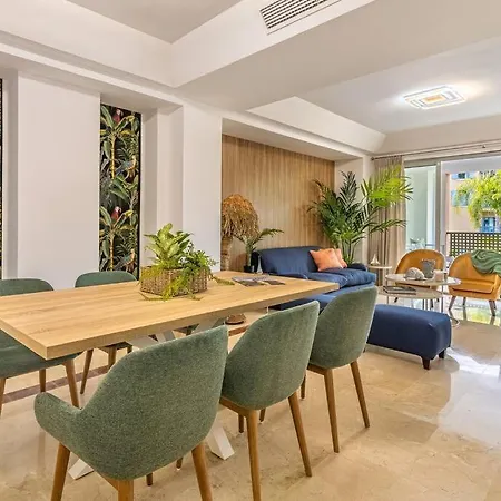 Stunning Tropical Oasis 3br, Pool And Water Views Apartment Sotogrande